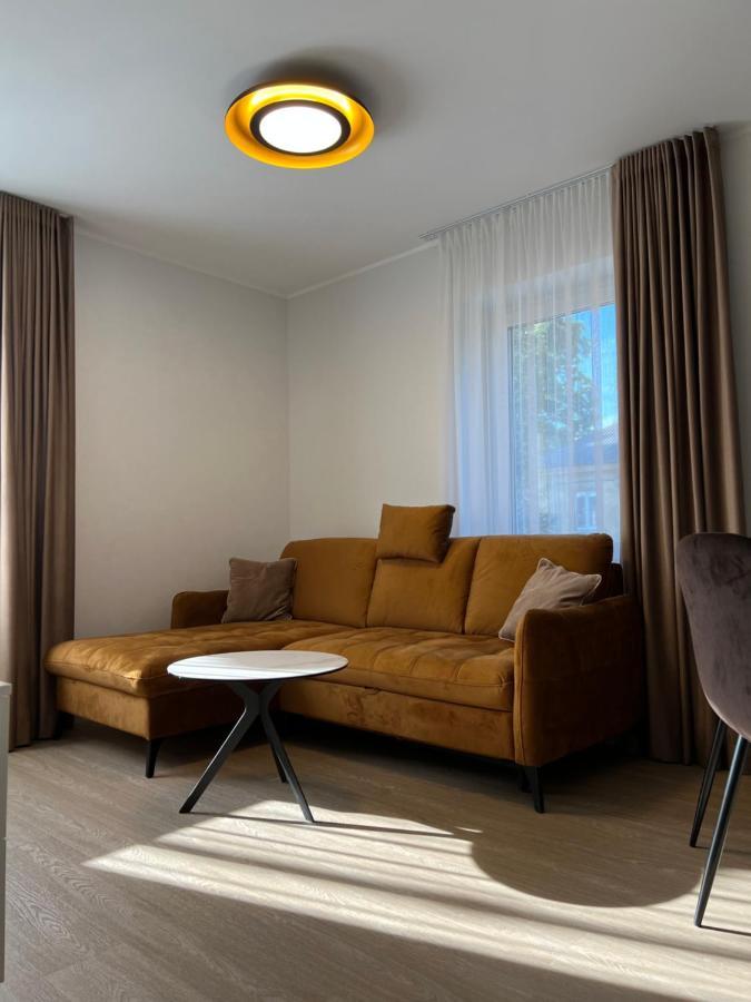 Bell Tower Apartment Plunge Luaran gambar